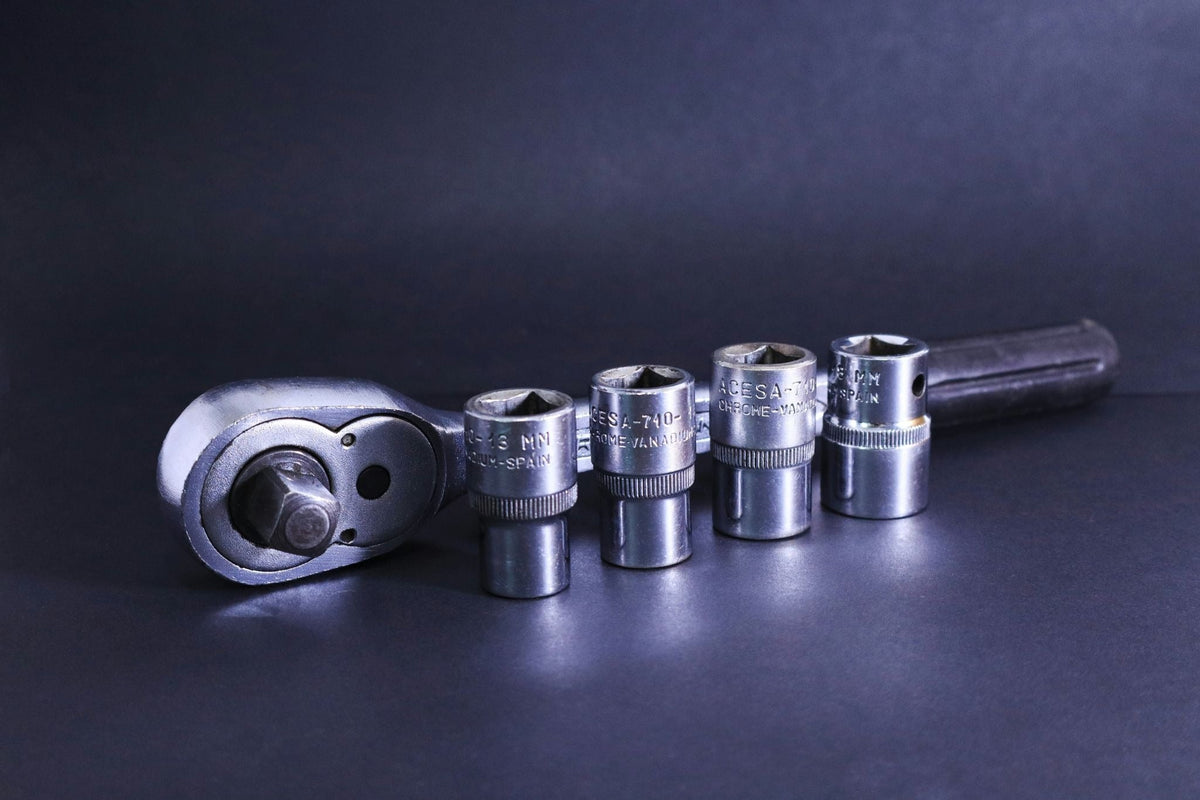tools for fixing cars