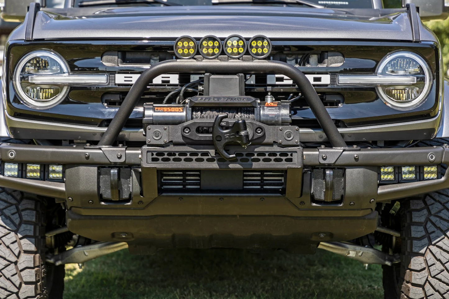 Safari Bar w/6.5 Inch Round LED for OE Modular Bumper, 2021+ Ford Bronco