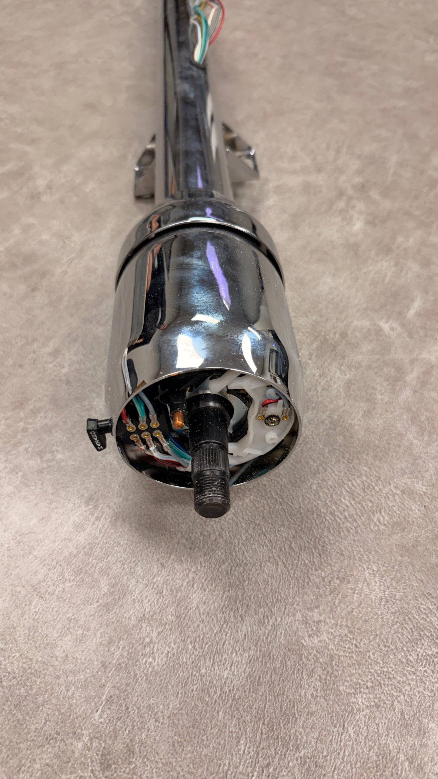 IDIDIT Direct Fit Tilt Column Chrome, Floor Shift  1974-77 Ford Bronco - BLEM AA