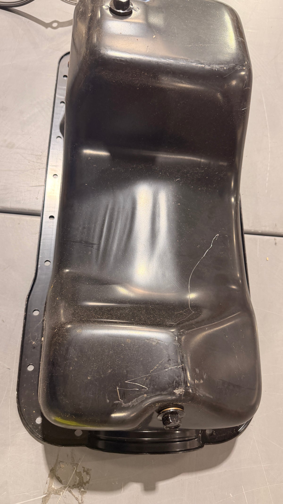 Deluxe Oil Pan Kit, 1966-77 Ford Bronco - BLEM AA