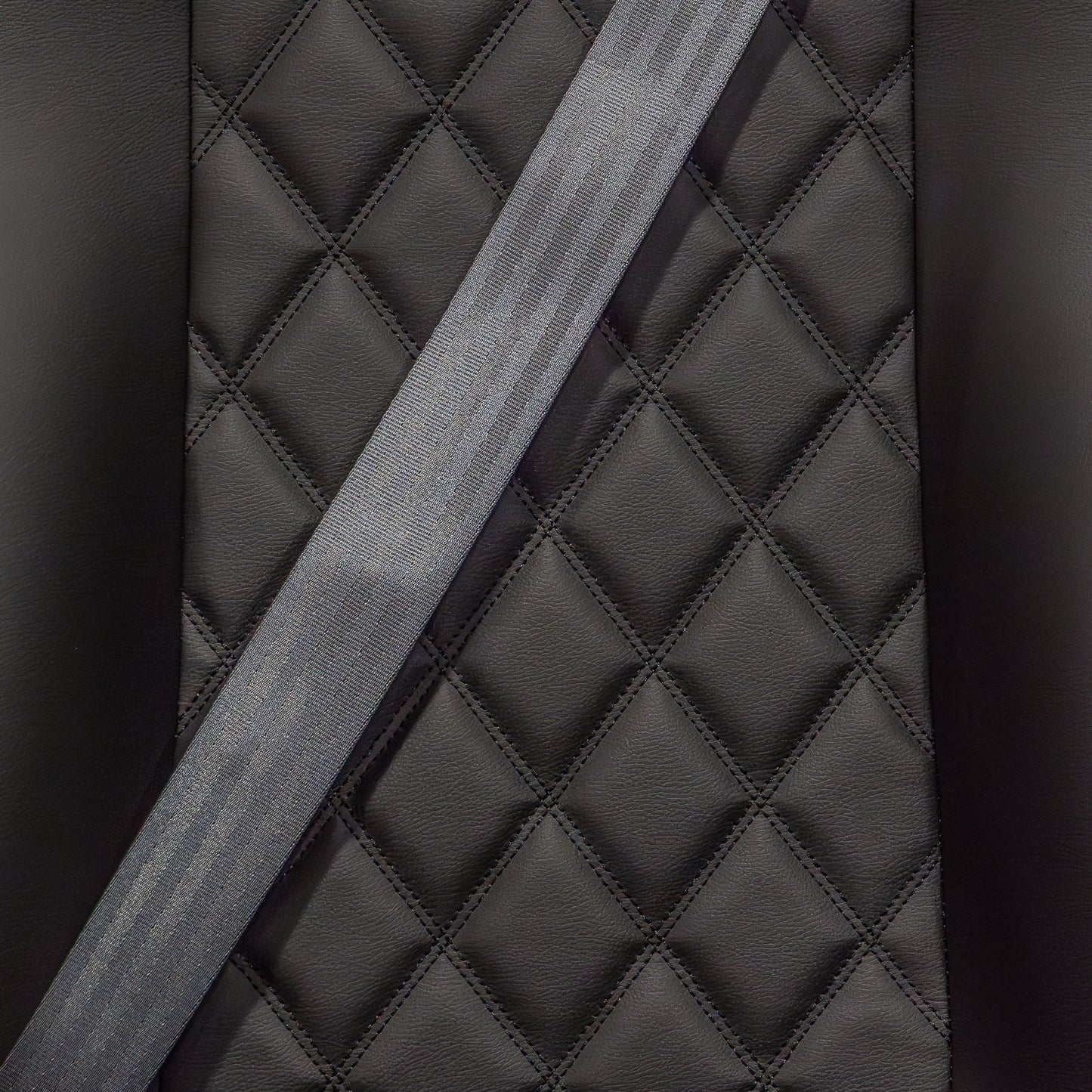 Smoke Lap Seat Belt with Mounting Bolts