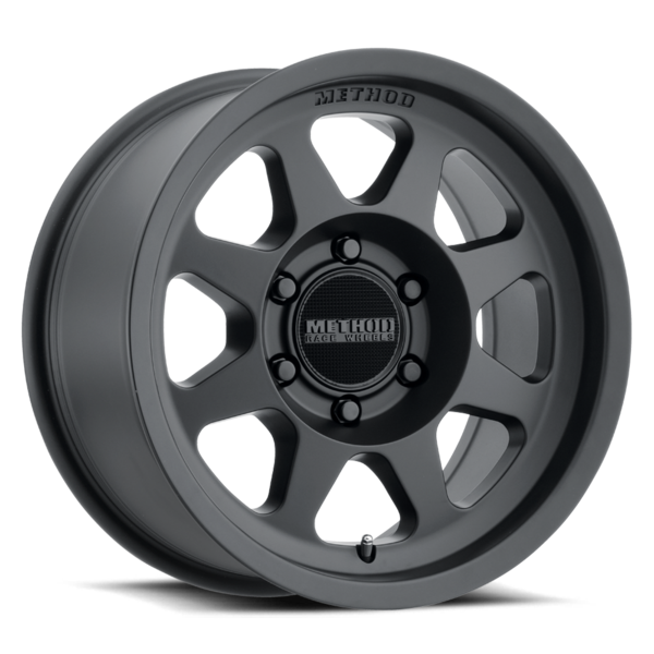 METHOD MR701 Bead Grip, 17x8.5, 5x5.5