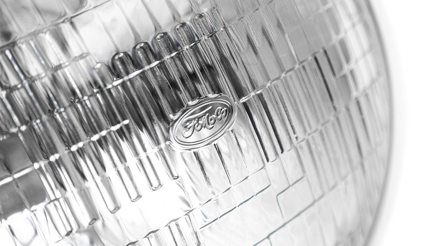 Halogen 7 inch Headlight with FoMoCo Script, 1966-78 Ford Bronco & 1956-78 Ford Truck