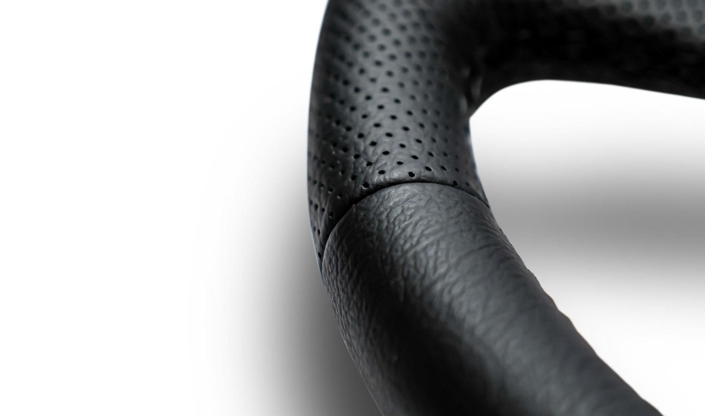 Silver Steering Wheel w/Black Leather Wrap